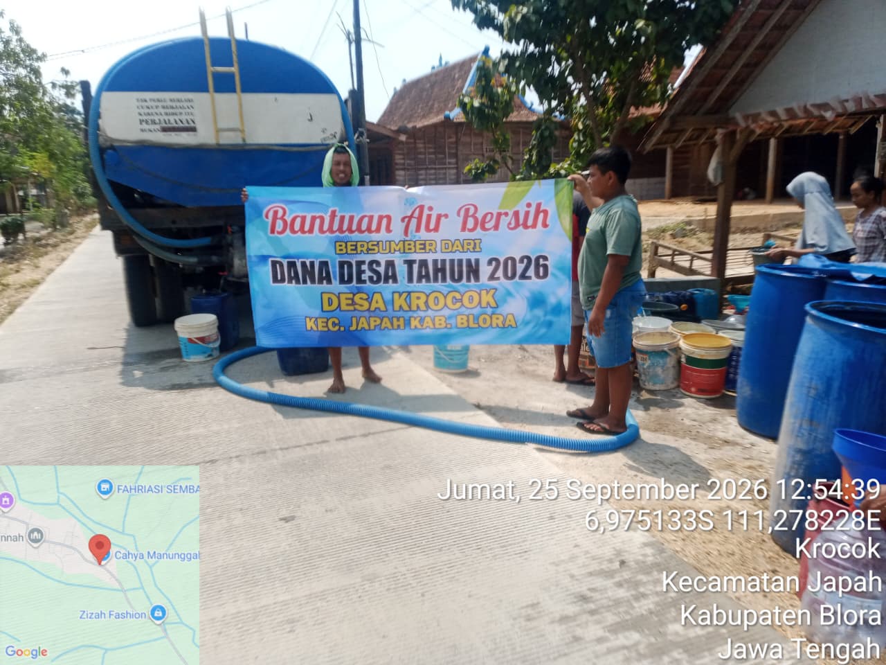 Pemerintahan Desa Krocok Salurkan Bantuan Air Bersih untuk Warganya